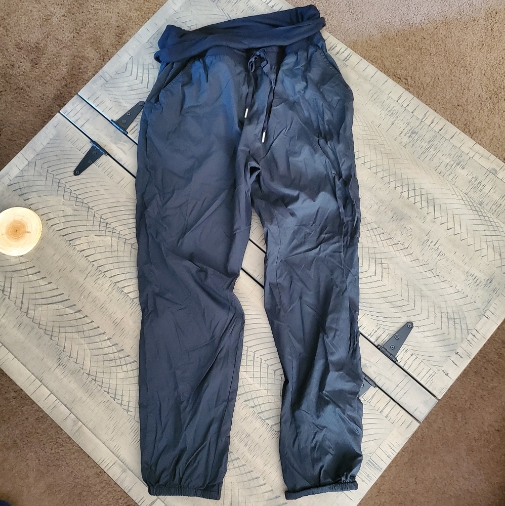 M Black Aerie PJ Pants